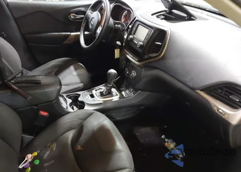 2018 Jeep Cherokee Latitude Fwd из США, поврежденный, VIN 1C4PJLCB2JD573423